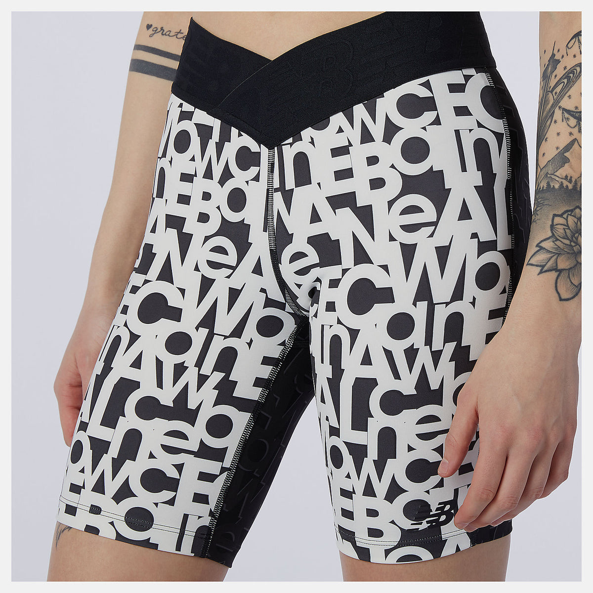 Black/White Relentless Printed Fitted Short | New Balance Clothing