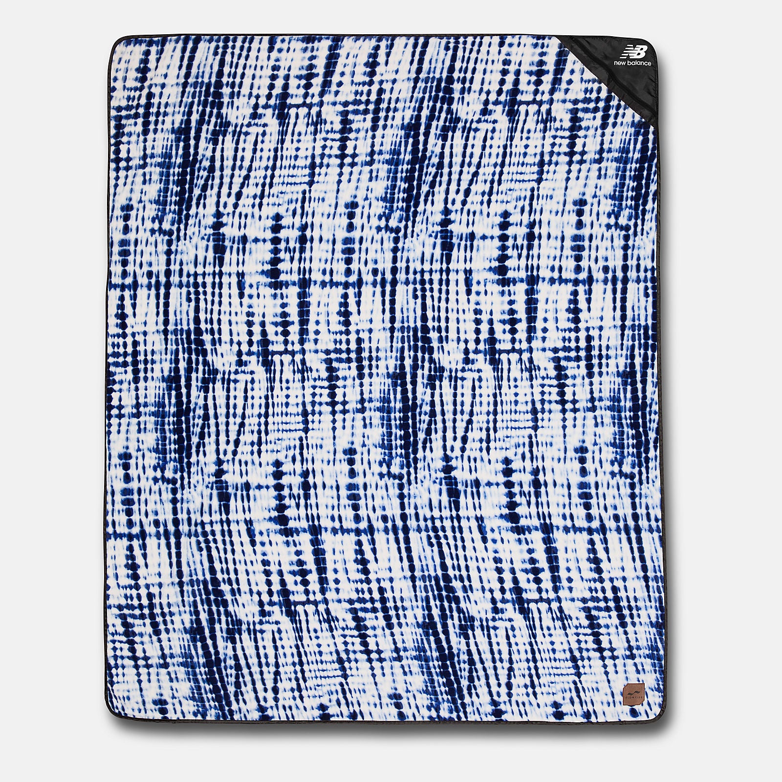 Indigo/White Slowtide X New Balance Camp Blanket | New Balance Accessories