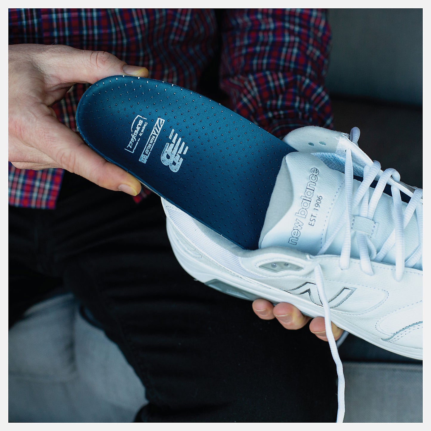 Light Grey/Black and Teal Casual Pain Relief CFX Insole | New Balance Accessories