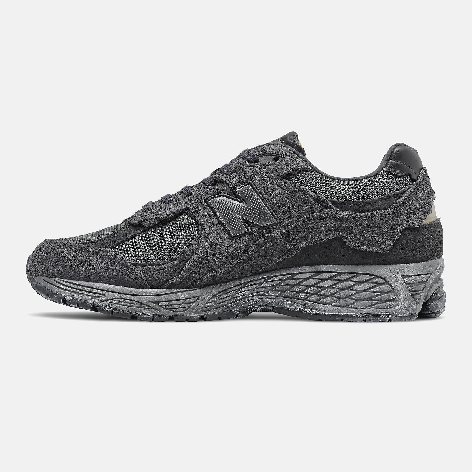 Phantom/Magnet 2002R | New Balance Shoes