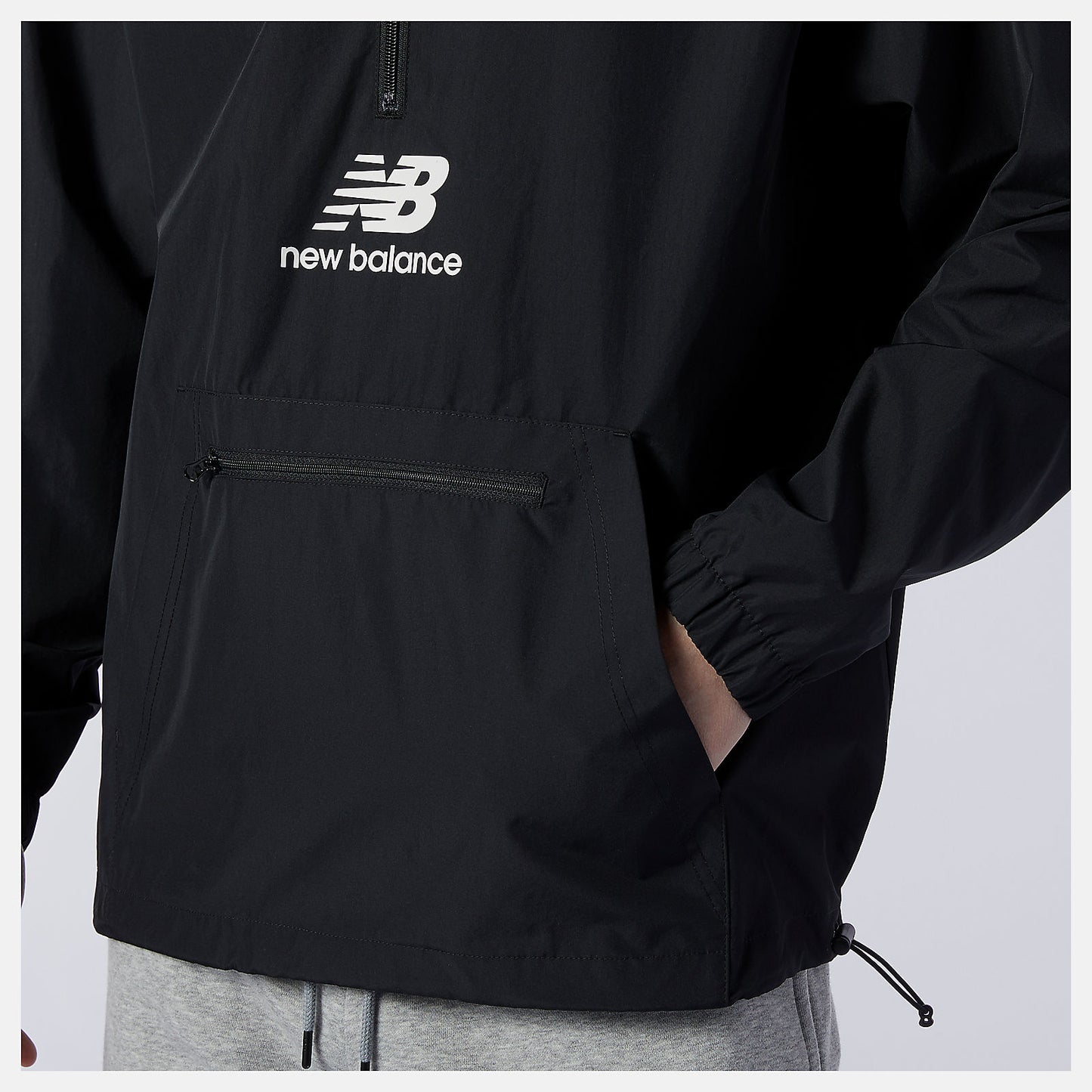 Black NB Essential Anorak | New Balance Clothing