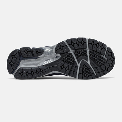 NB Navy/Silver Metallic 2002R | New Balance Shoes
