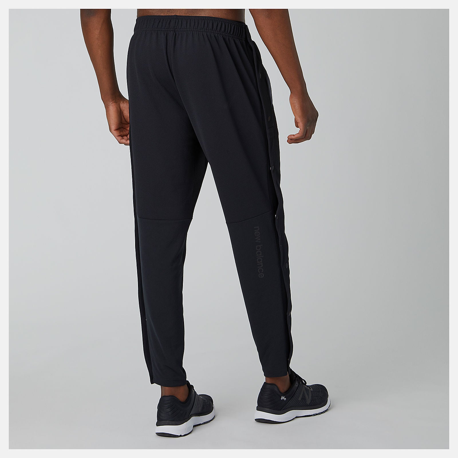 Black NB Basketball Finisher Tearaway Pant | New Balance Clothing