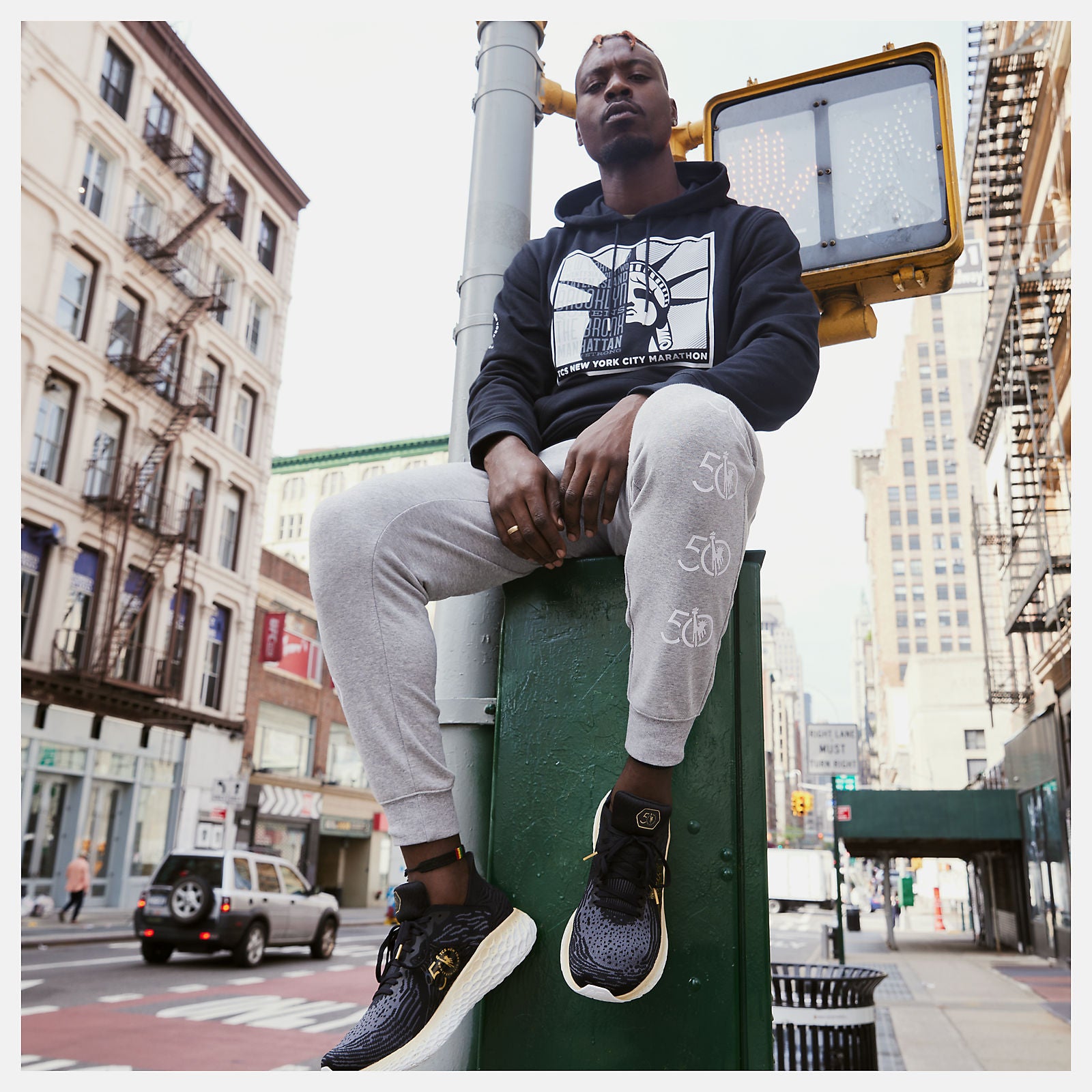 Athletic Grey NYC Marathon Essentials Stack Pack Sweatpant | New Balance Clothing