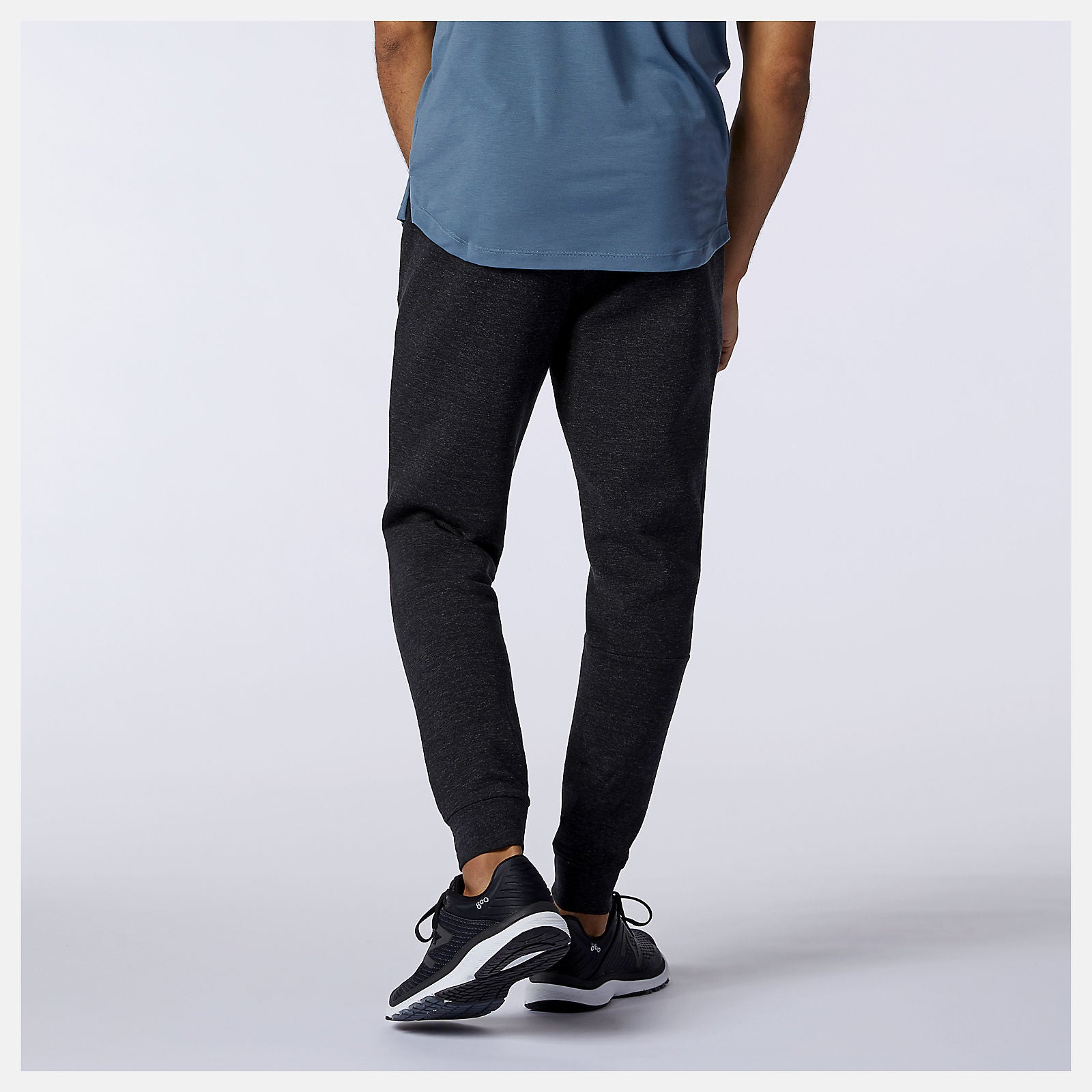 Black Heather Fortitech Fleece Pant | New Balance Clothing