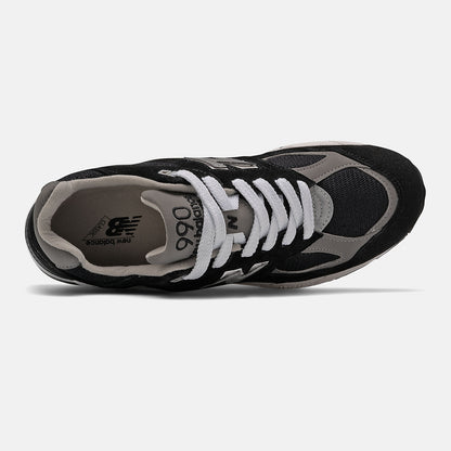 Black/White Made IN US 990v2 | New Balance Shoes