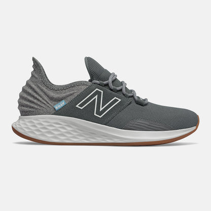Lead/Light Aluminum Fresh Foam Roav Tee Shirt | New Balance Shoes