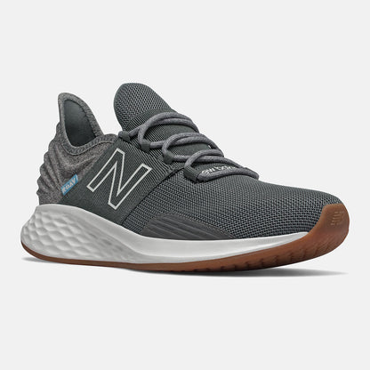 Lead/Light Aluminum Fresh Foam Roav Tee Shirt | New Balance Shoes