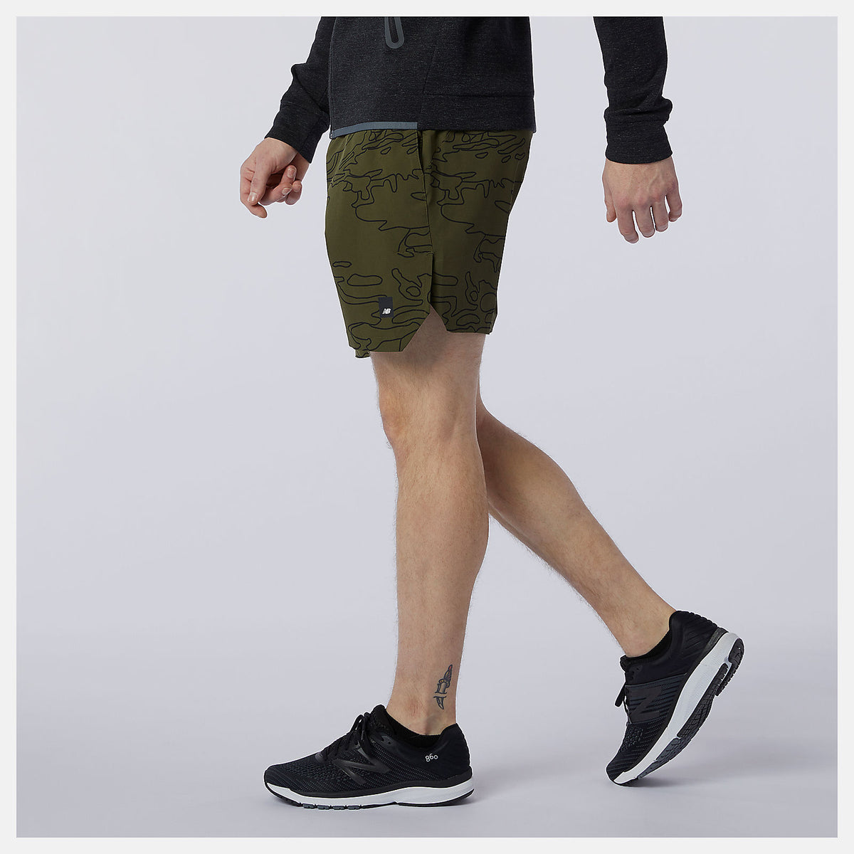 Oak Leaf Green Fortitech Graphic 7 inch Woven Short | New Balance Clothing