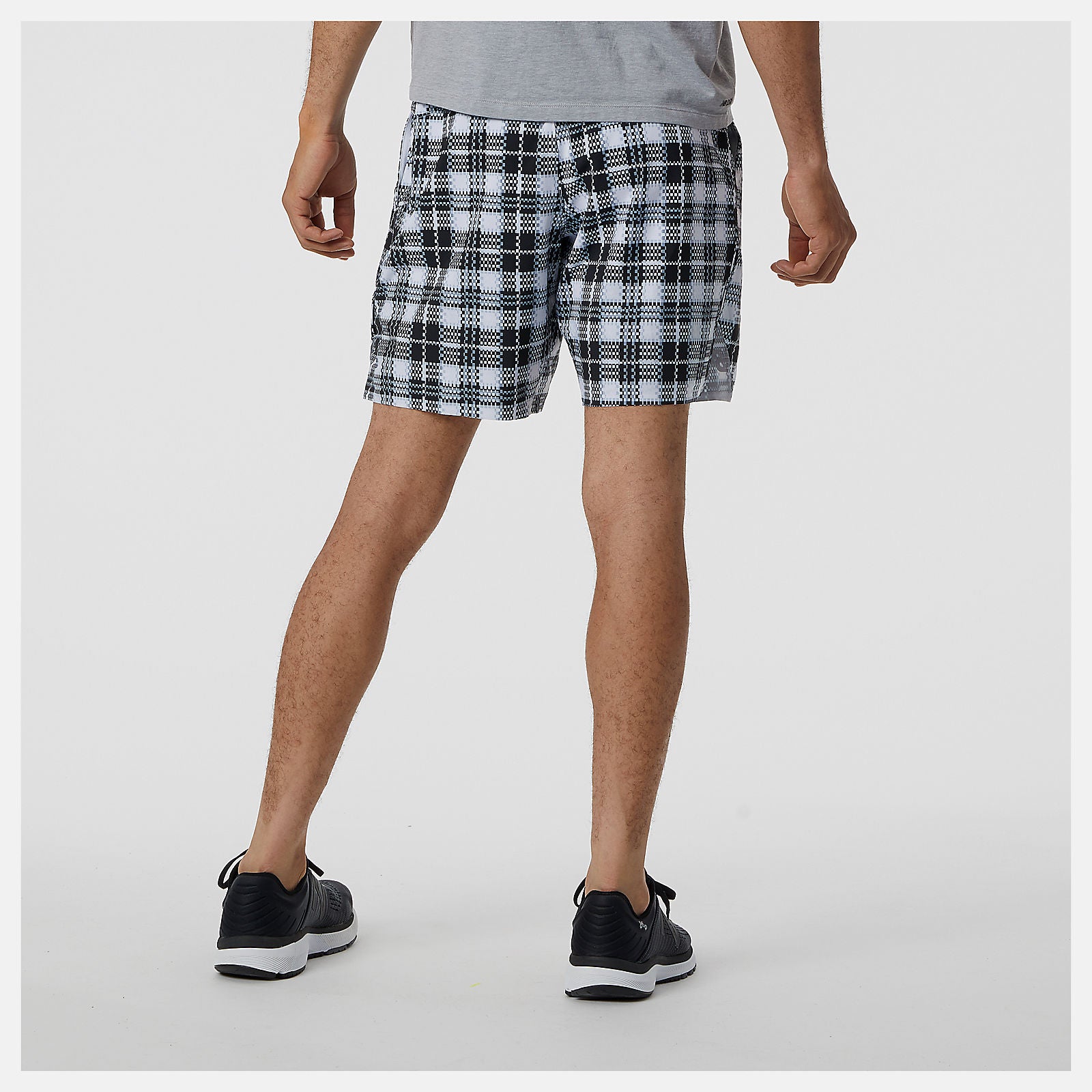 White 7 In Printed Tournament Short | New Balance Clothing