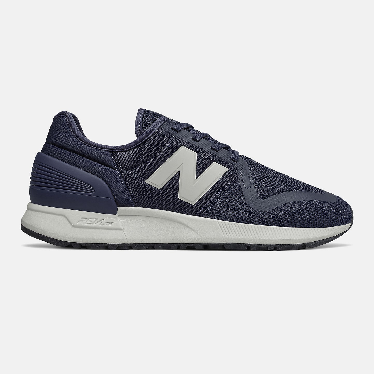 Pigment/Munsell White 247S | New Balance Shoes