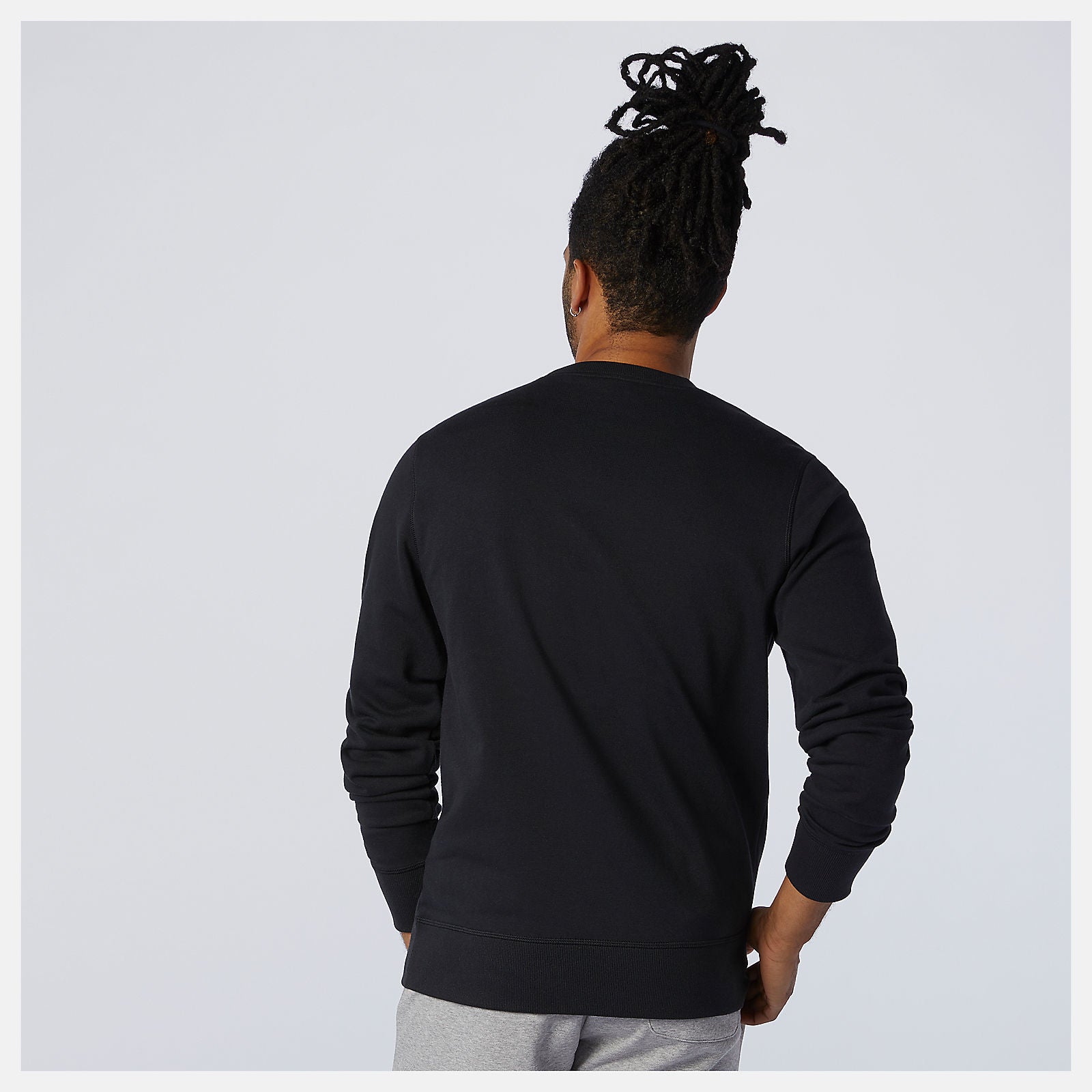 Black NB Essentials Stacked Logo Crew | New Balance Clothing