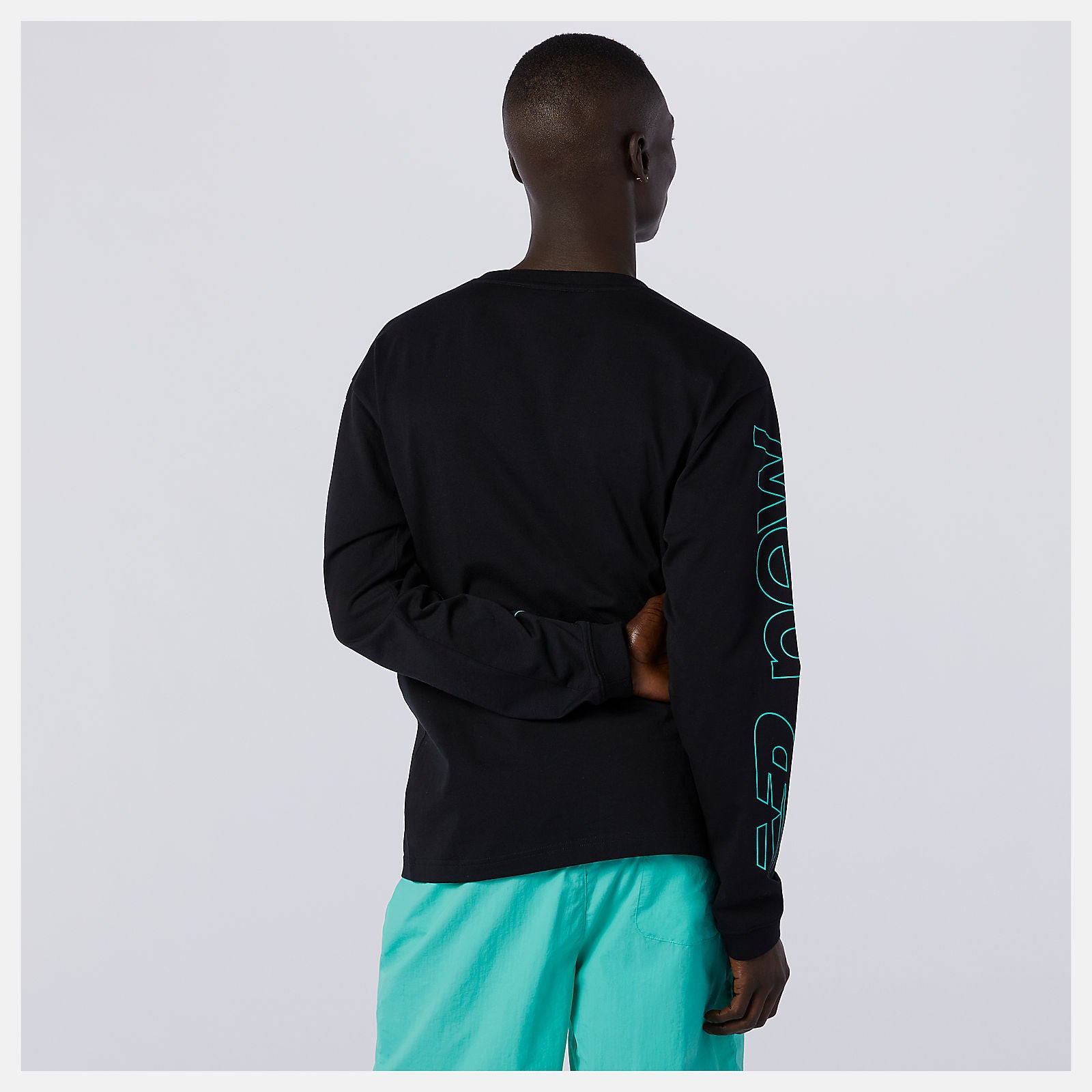 Black NB Sport Style Optiks Longsleeve Tee | New Balance Clothing