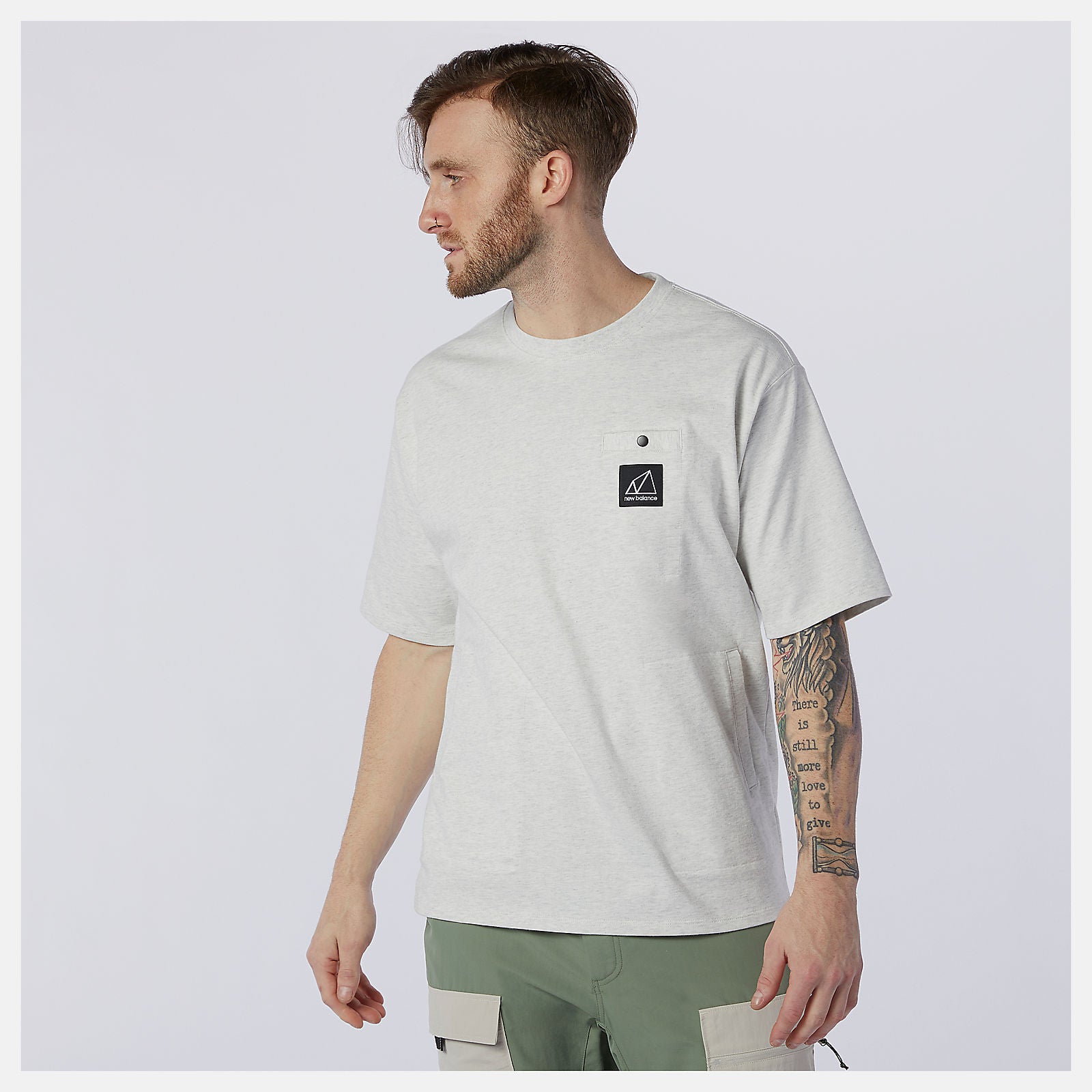 Sea Salt Heather NB All Terrain Pocket Tee | New Balance Clothing