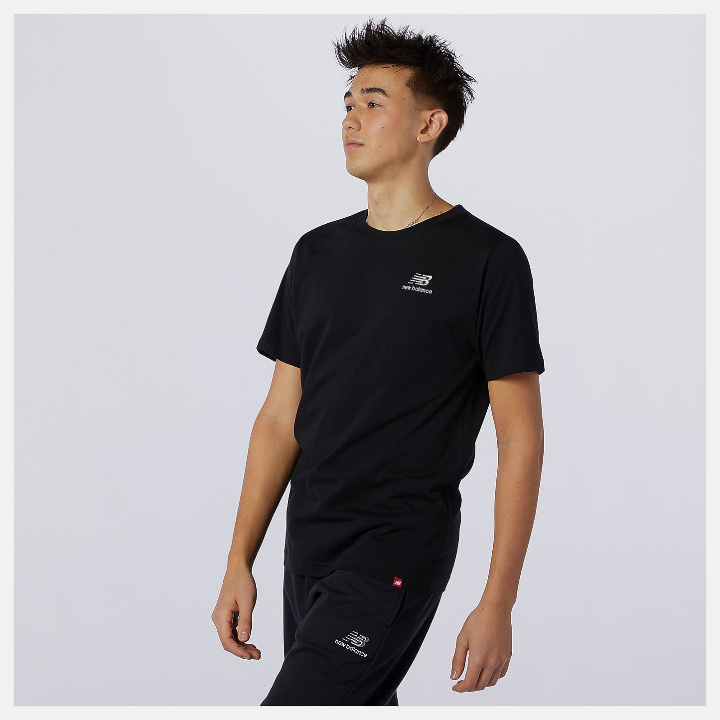 Black NB Essentials Embroidered Tee | New Balance Clothing