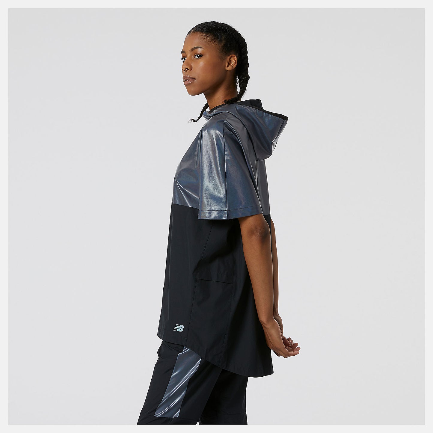 Black Syd Warm Up Poncho | New Balance Clothing
