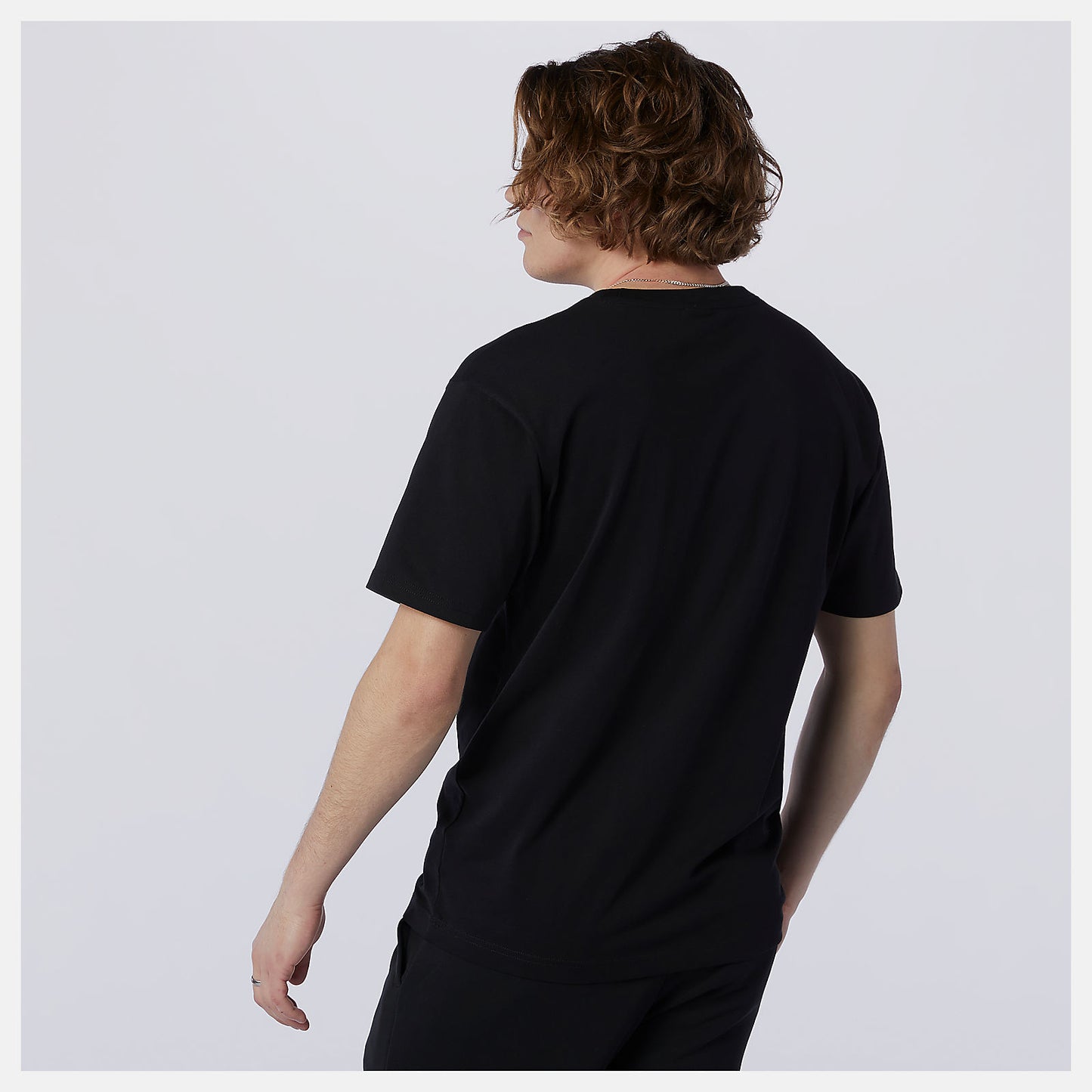 Black NB Athletics Higher Learning Badge Tee | New Balance Clothing