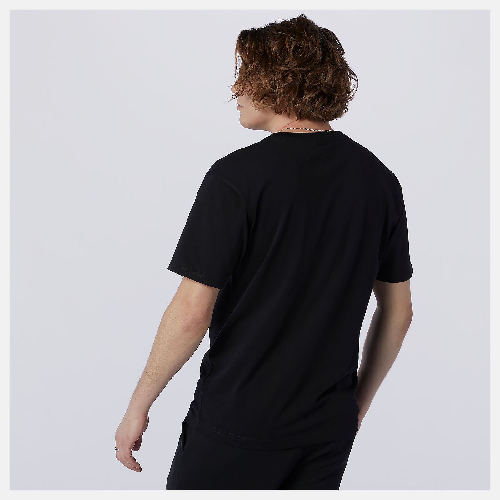 Black NB Athletics Higher Learning Badge Tee | New Balance Clothing