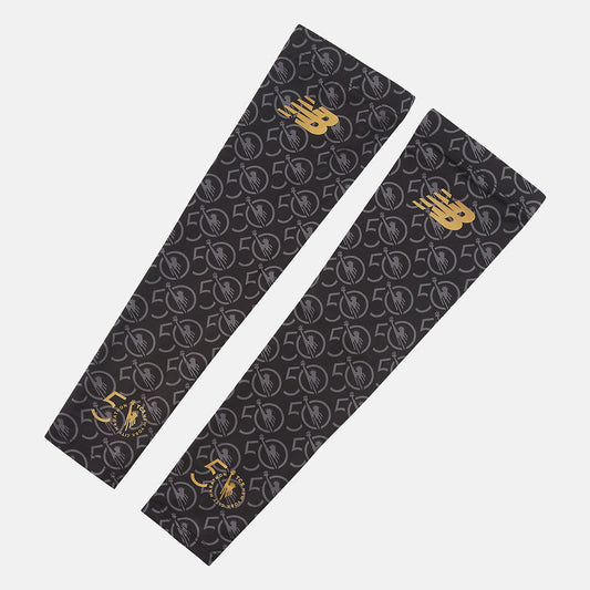 Black/White NYC Marathon Arm Sleeves | New Balance Accessories