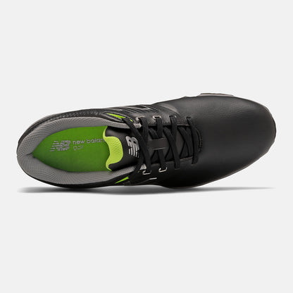 Black Striker v2 | New Balance Shoes