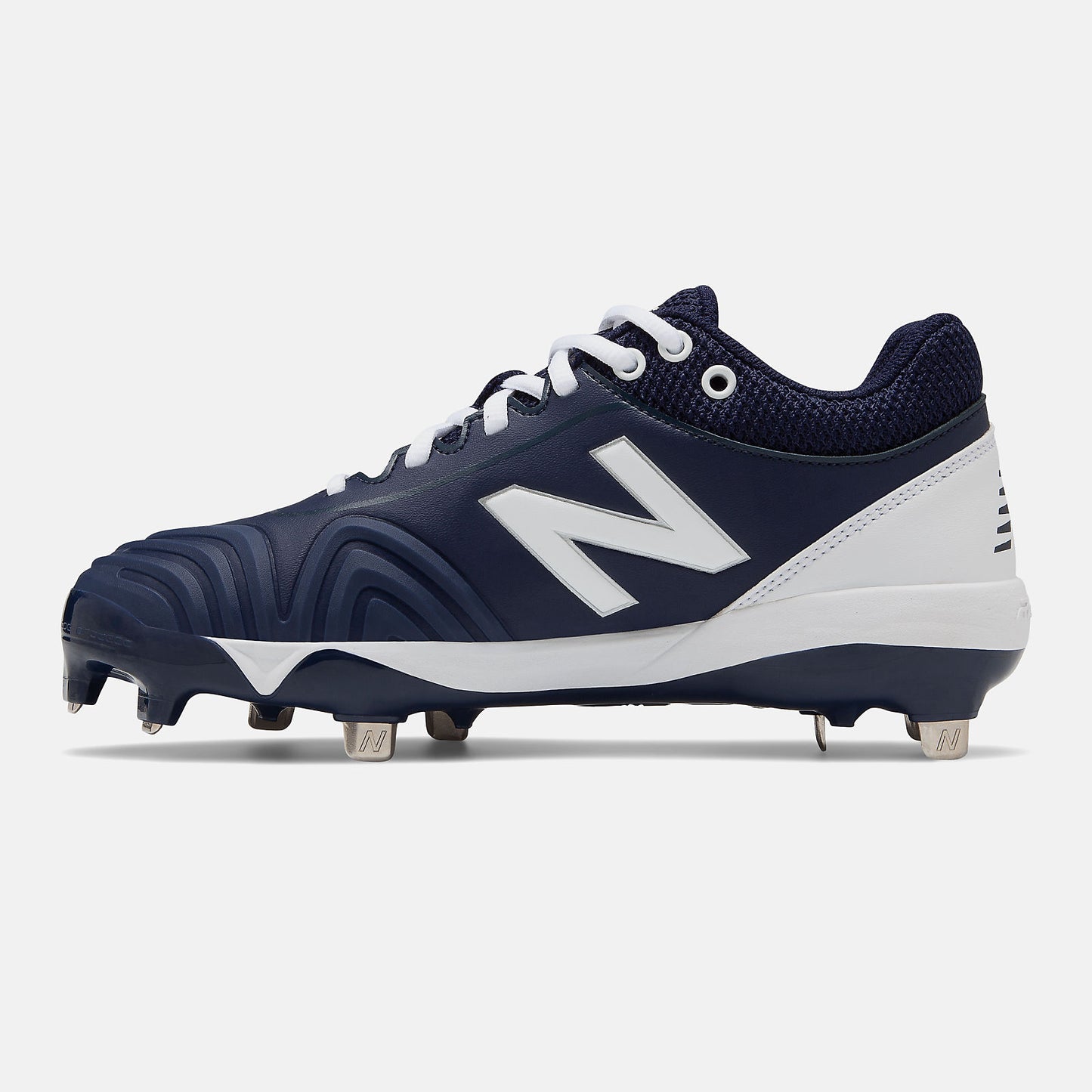 Navy/White Fuse v2 Low Cut Metal | New Balance Shoes