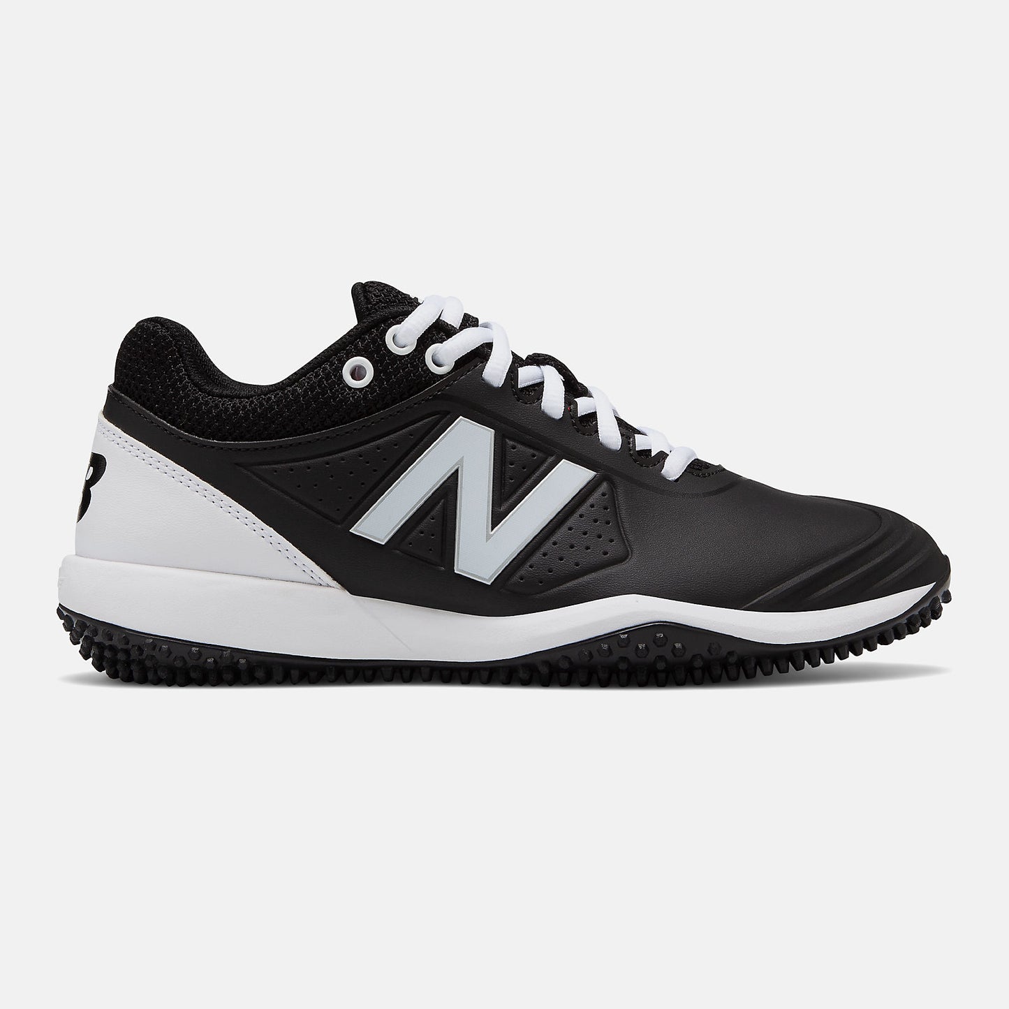 Black/White Fusev2 Turf | New Balance Shoes