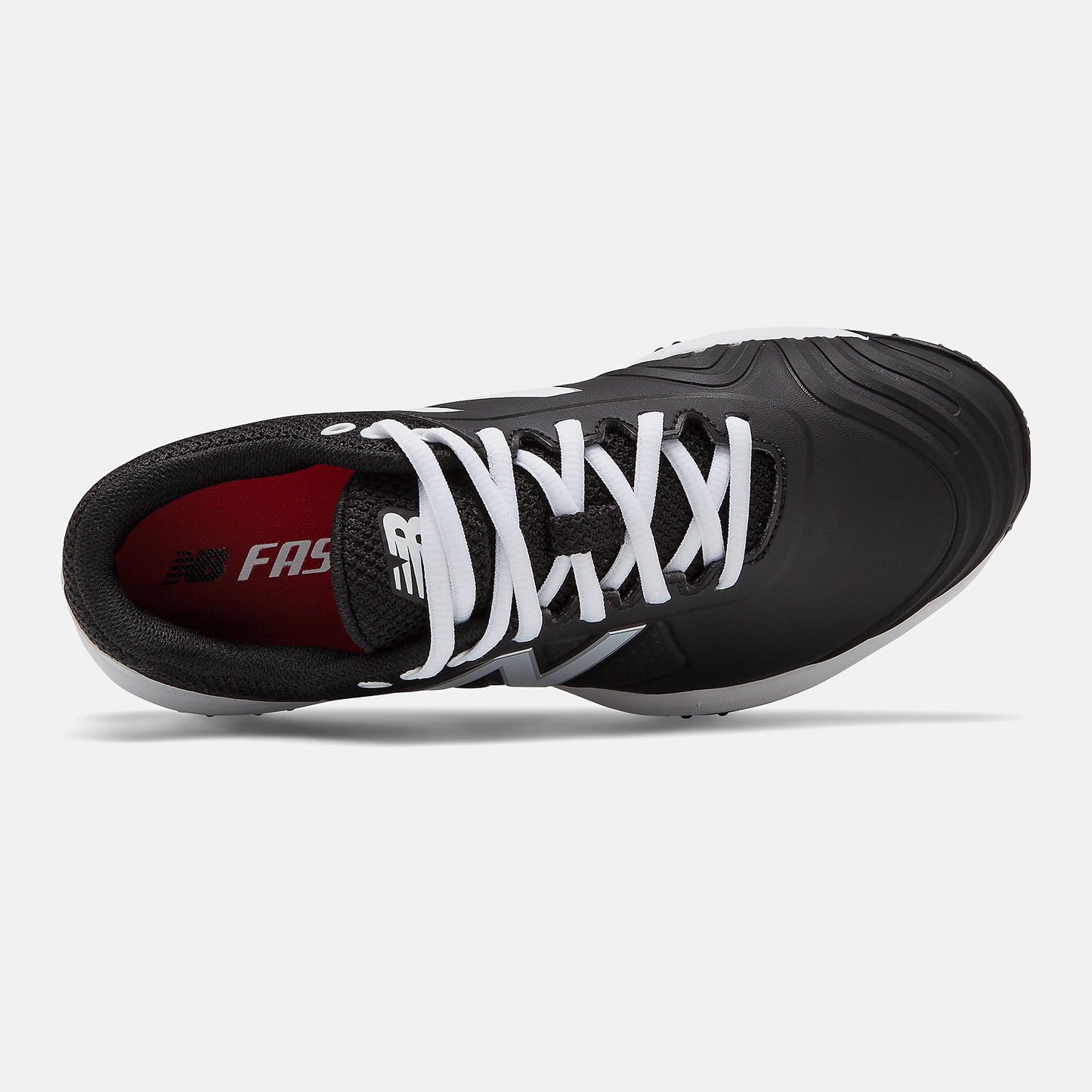 Black/White Fusev2 Turf | New Balance Shoes