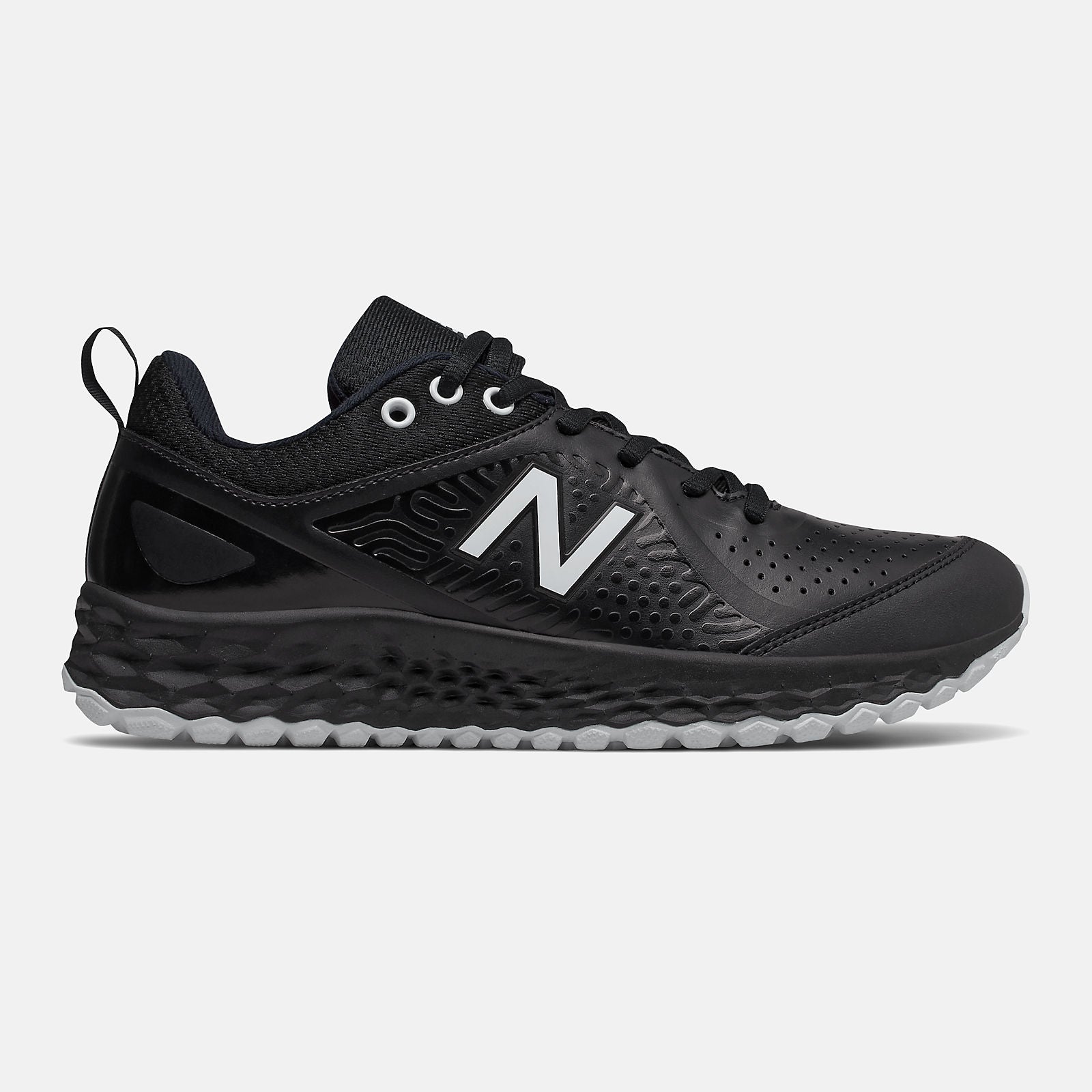 Black/White Fresh Foam Velo v2 Turf | New Balance Shoes