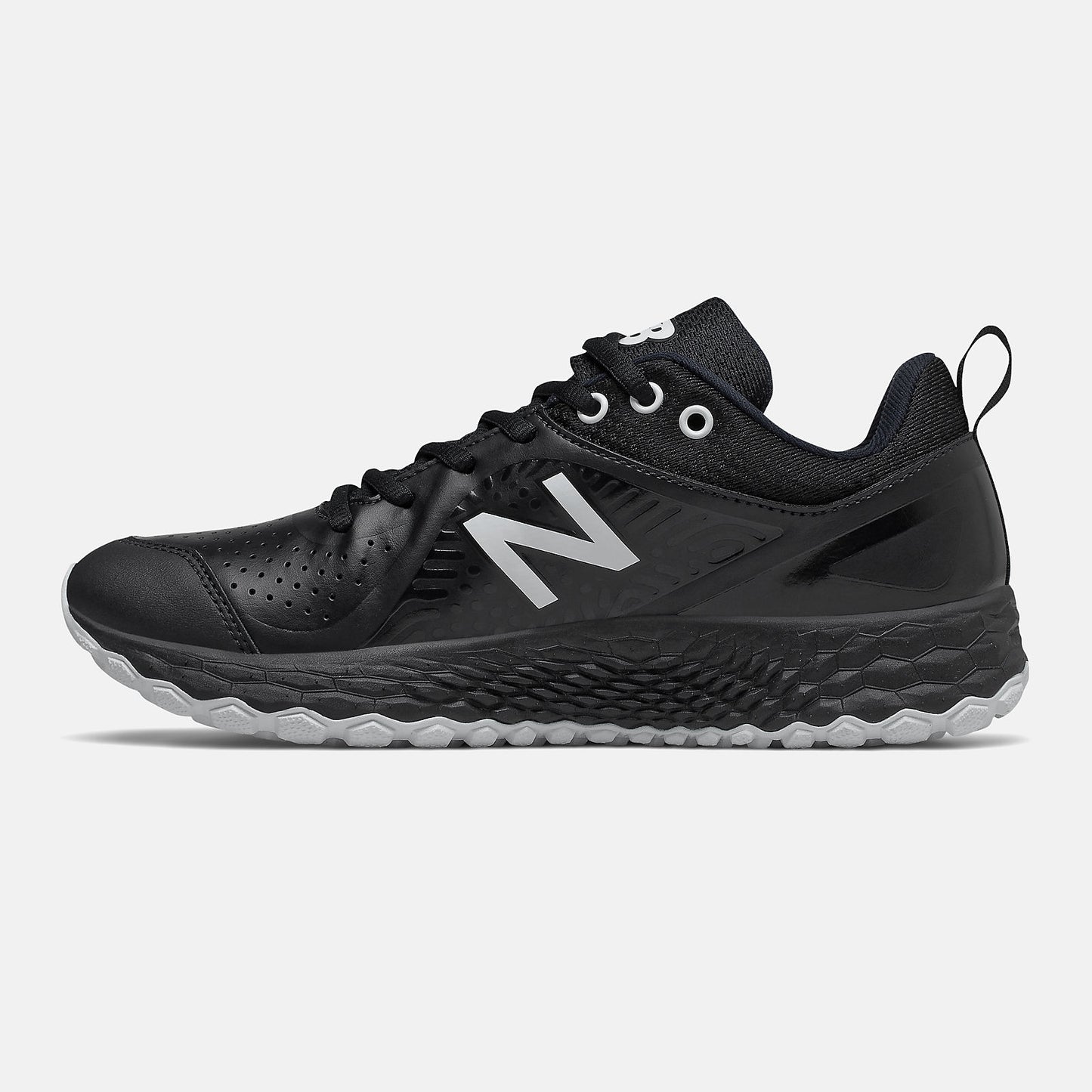 Black/White Fresh Foam Velo v2 Turf | New Balance Shoes