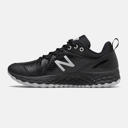 Black/White Fresh Foam Velo v2 Turf | New Balance Shoes