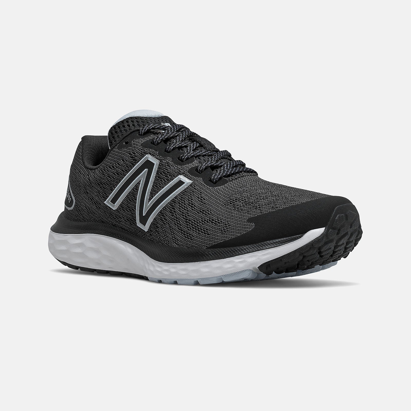 Black/White Fresh Foam 680v7 | New Balance Shoes