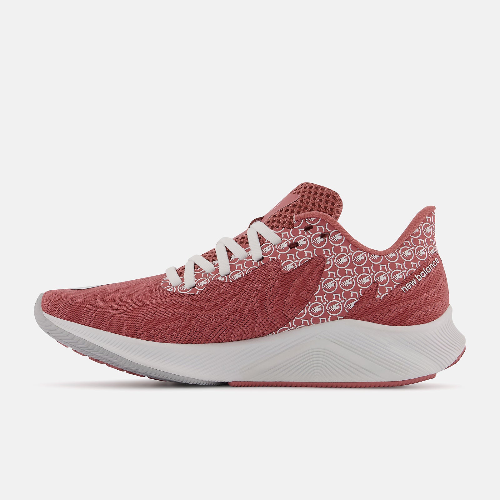 Off Road/Metallic Silver NYC Marathon FuelCell Prism | New Balance Shoes