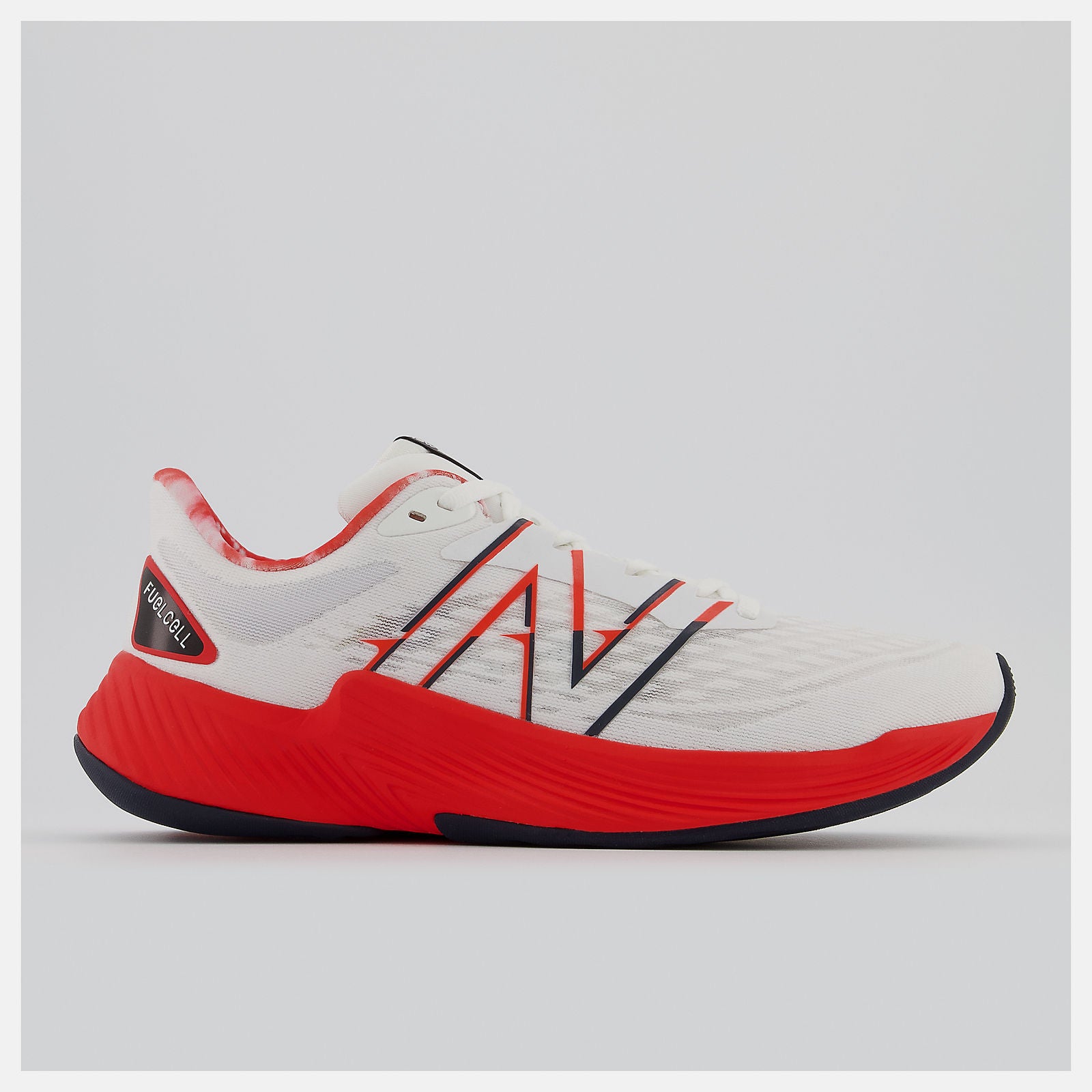 White/Eclipse FuelCell Prism v2 | New Balance Shoes