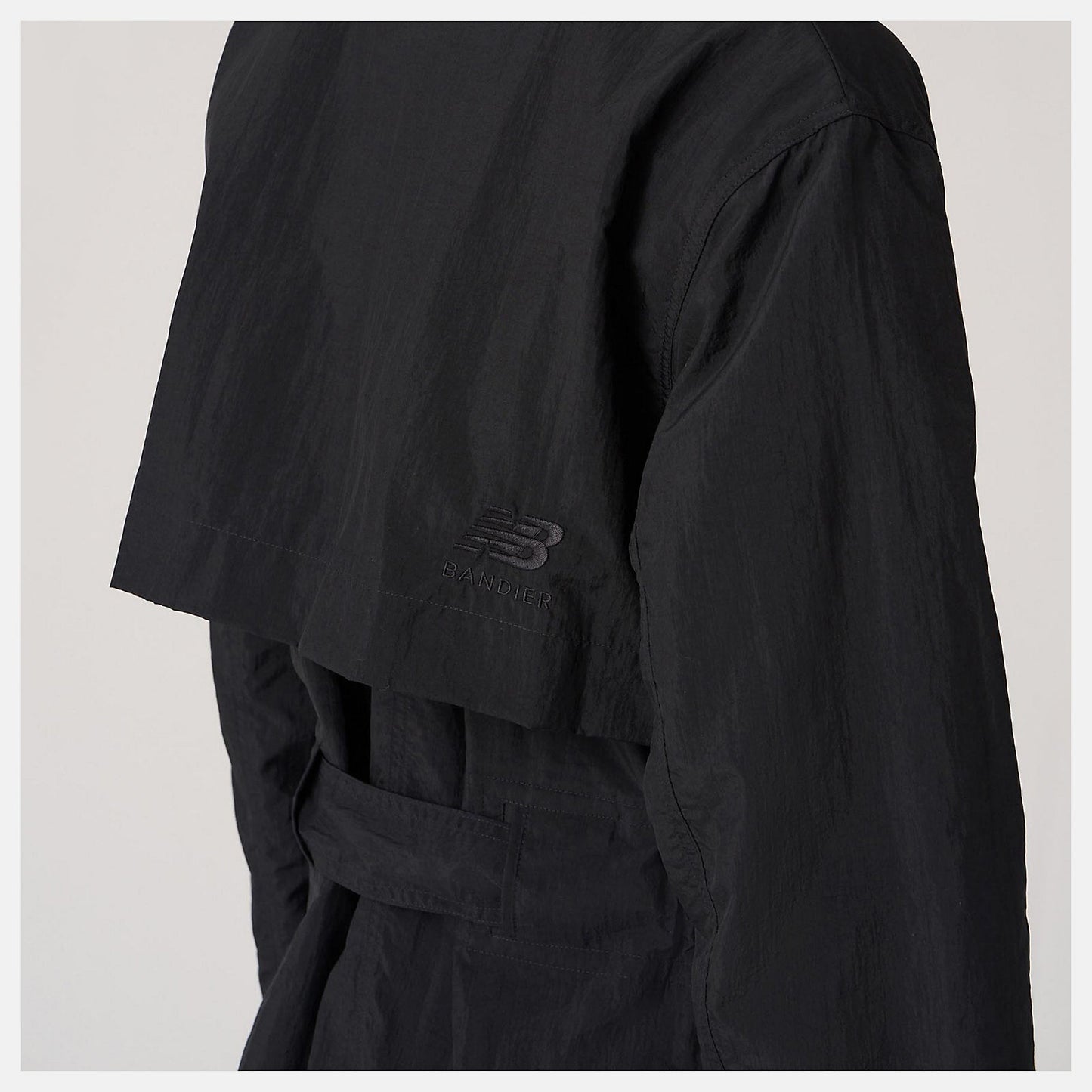 Black Bandier Tech Trench | New Balance Clothing