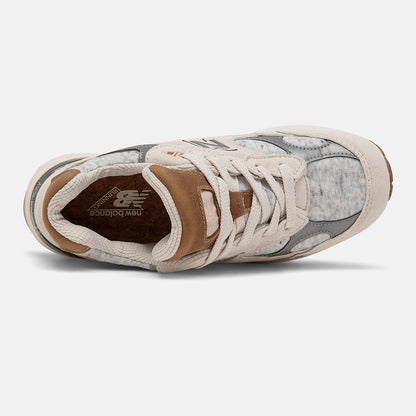 Raw Silk/Maple Made In US 992 | New Balance Shoes