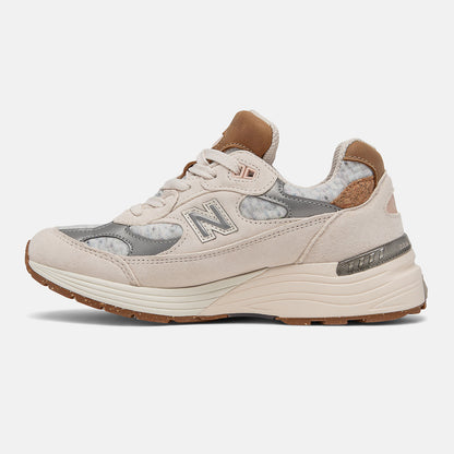 Raw Silk/Maple Made In US 992 | New Balance Shoes