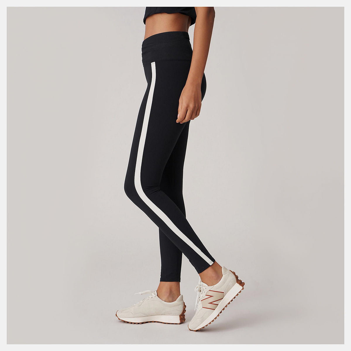 Black Bandier Ultra HR Tight | New Balance Clothing