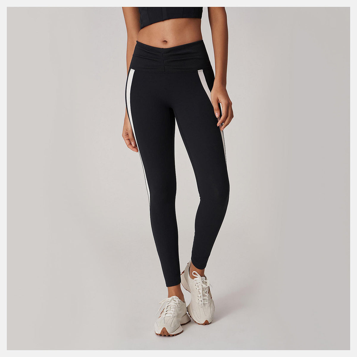 Black Bandier Ultra HR Tight | New Balance Clothing