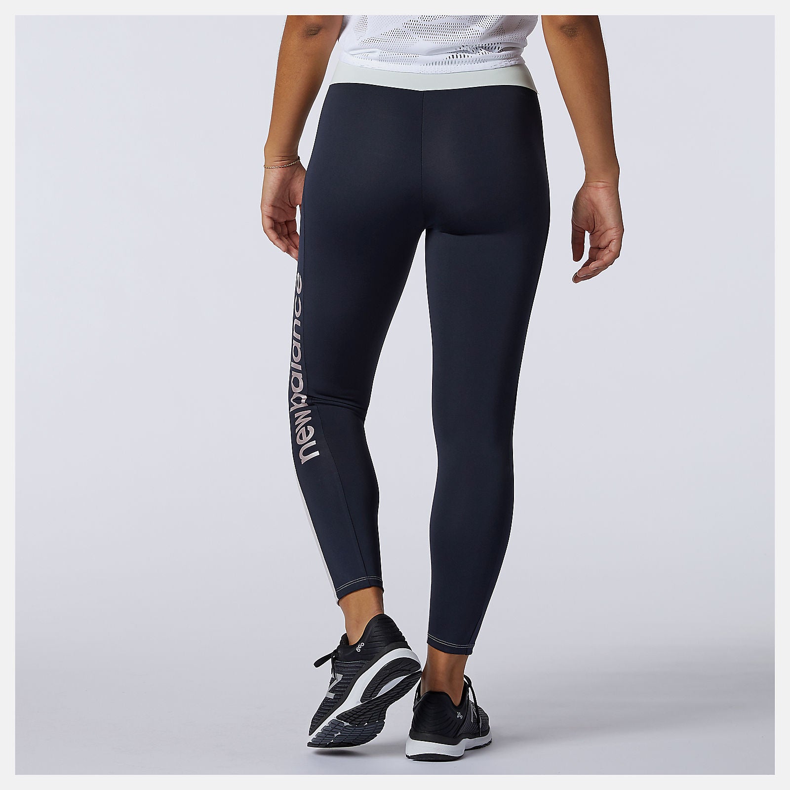 Logwood Achiever Remix High Rise 7/8 Tight | New Balance Clothing