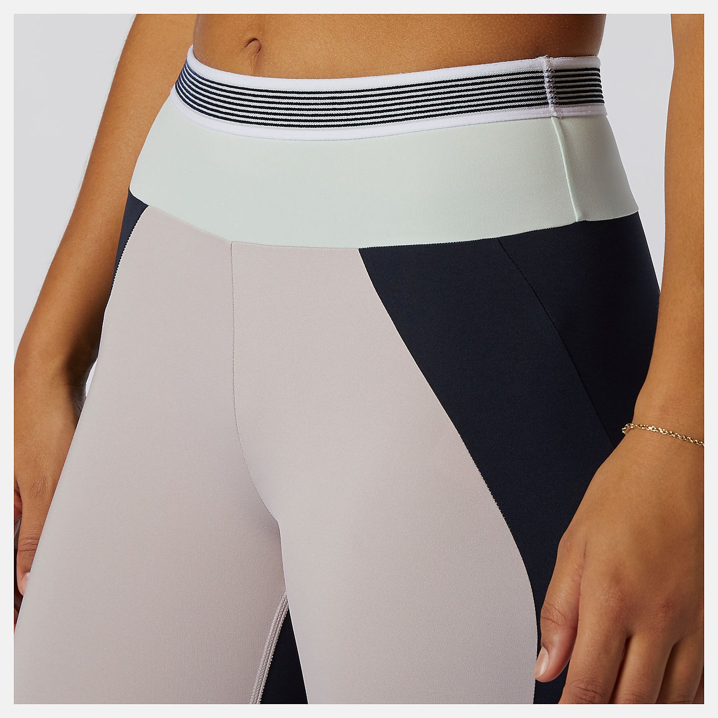Logwood Achiever Remix High Rise 7/8 Tight | New Balance Clothing