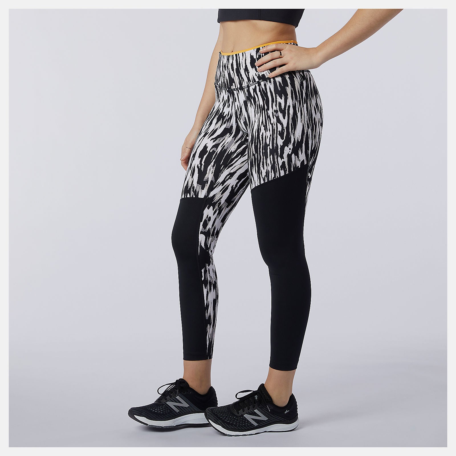 Black Multi Printed Fast Flight Tight | New Balance Clothing