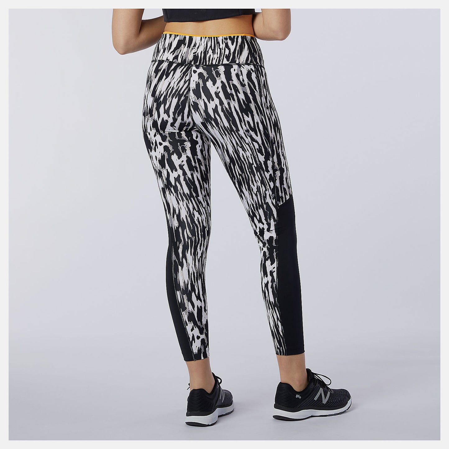 Black Multi Printed Fast Flight Tight | New Balance Clothing