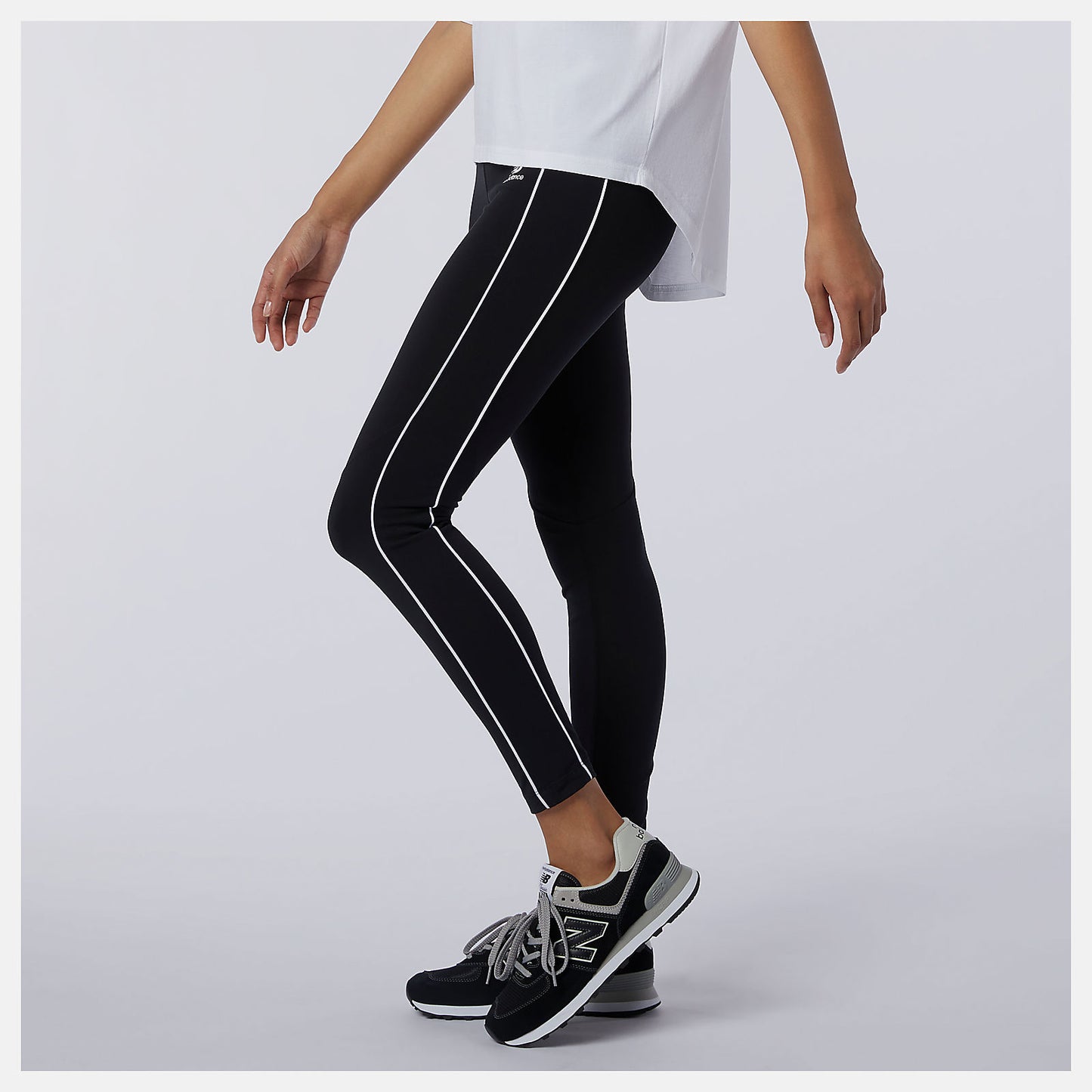 White NB Athletics Piping Legging | New Balance Clothing