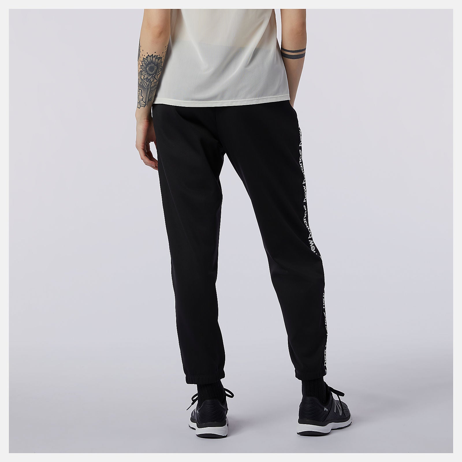Black Relentless Performance Fleece Pant | New Balance Clothing