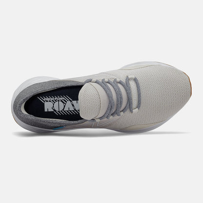 Moonbeam/Light Aluminum Fresh Foam Roav Tee Shirt | New Balance Shoes