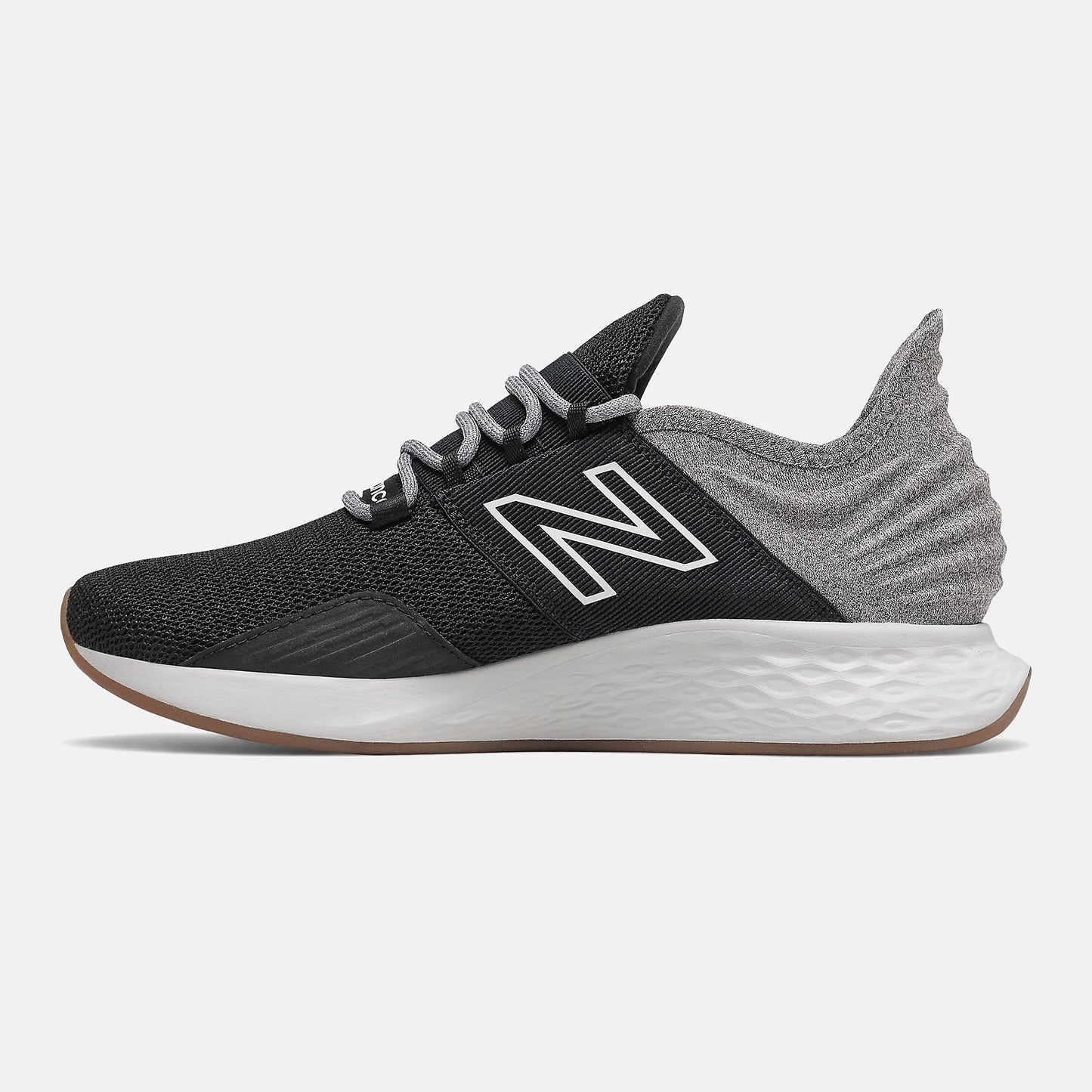 Black/Light Aluminum Fresh Foam Roav Tee Shirt | New Balance Shoes