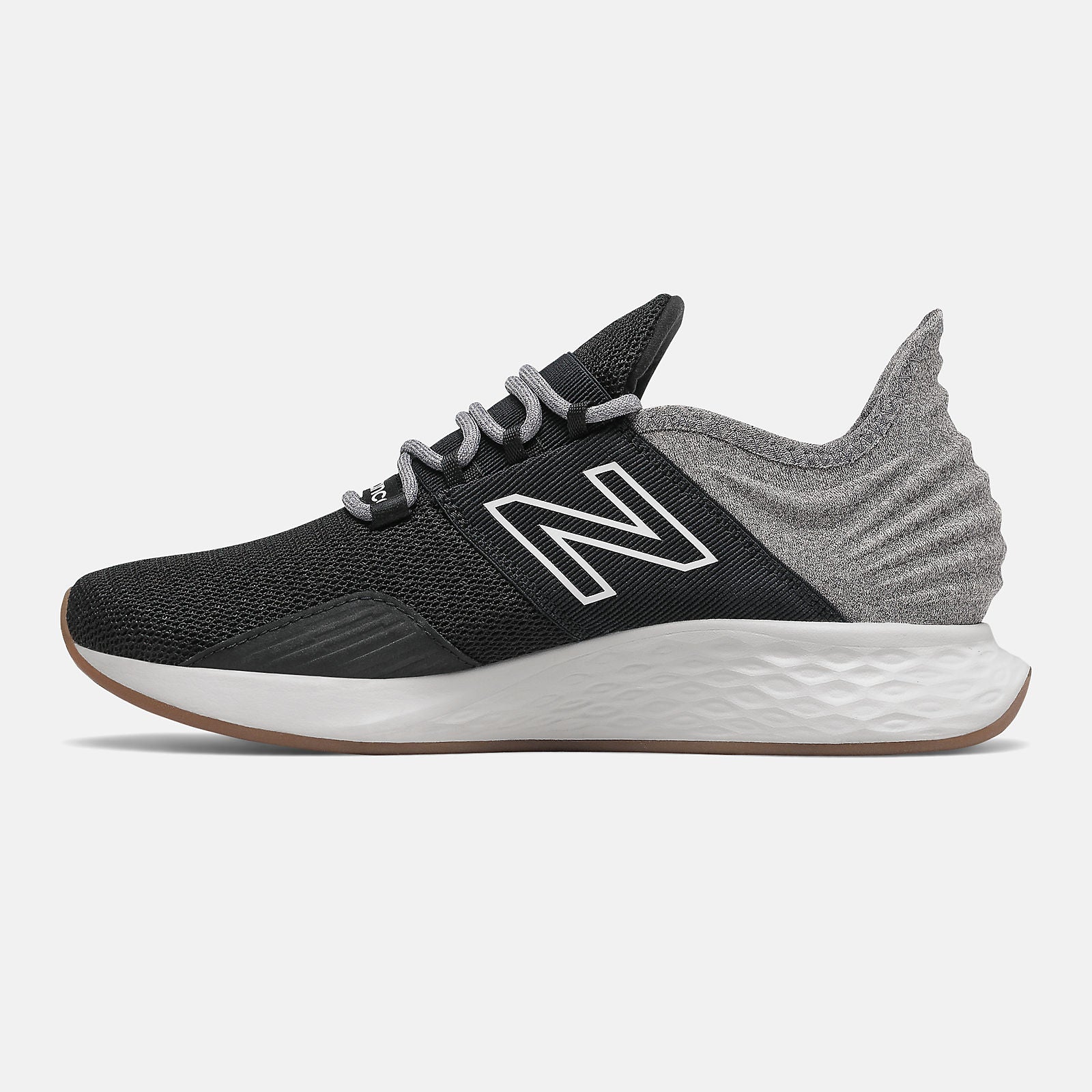 Black/Light Aluminum Fresh Foam Roav Tee Shirt | New Balance Shoes