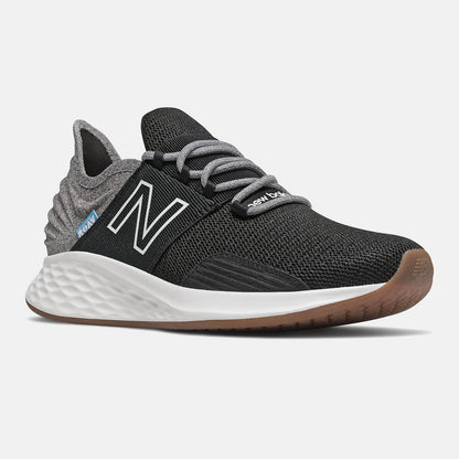 Black/Light Aluminum Fresh Foam Roav Tee Shirt | New Balance Shoes