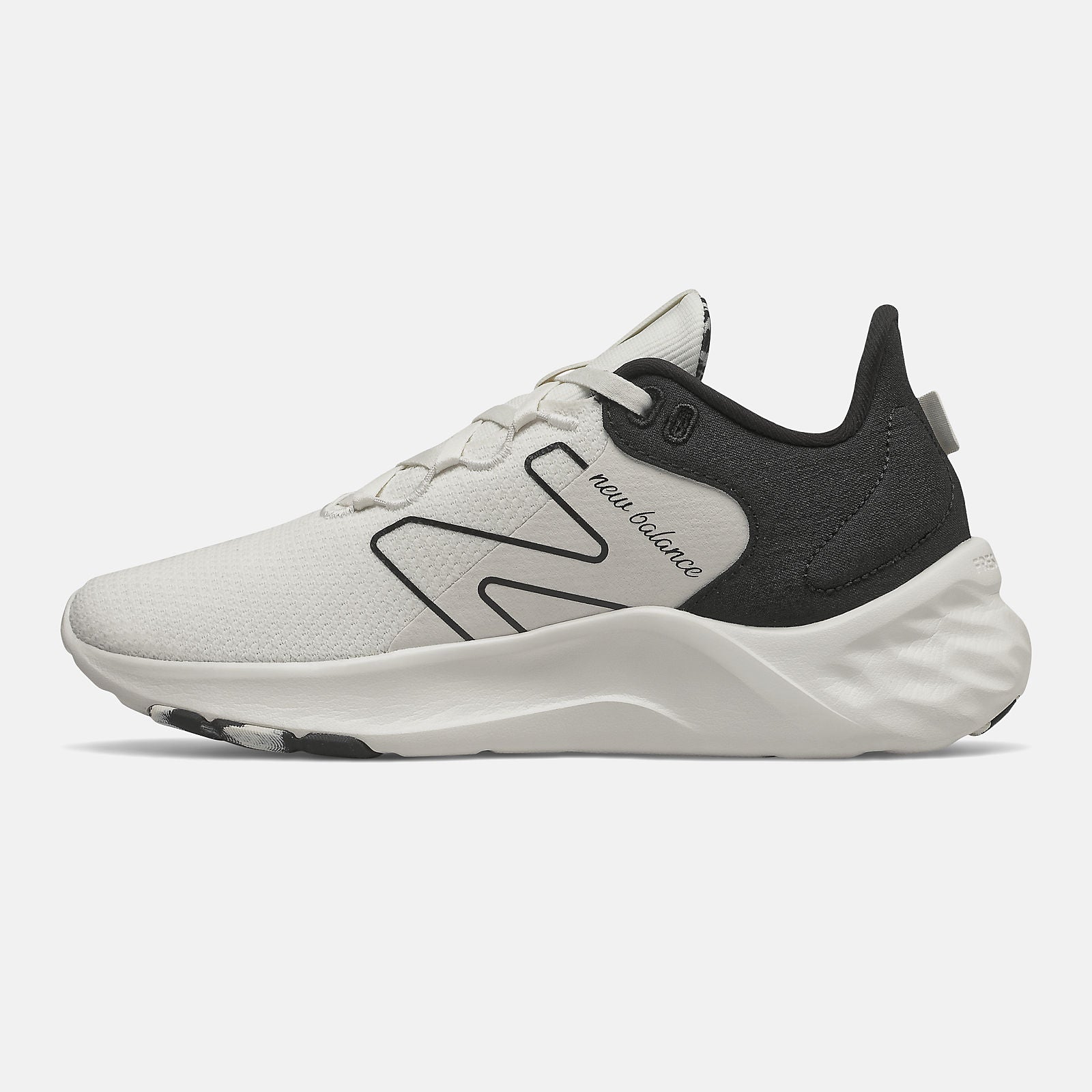 Sea Salt/White WROAVV2 | New Balance Shoes