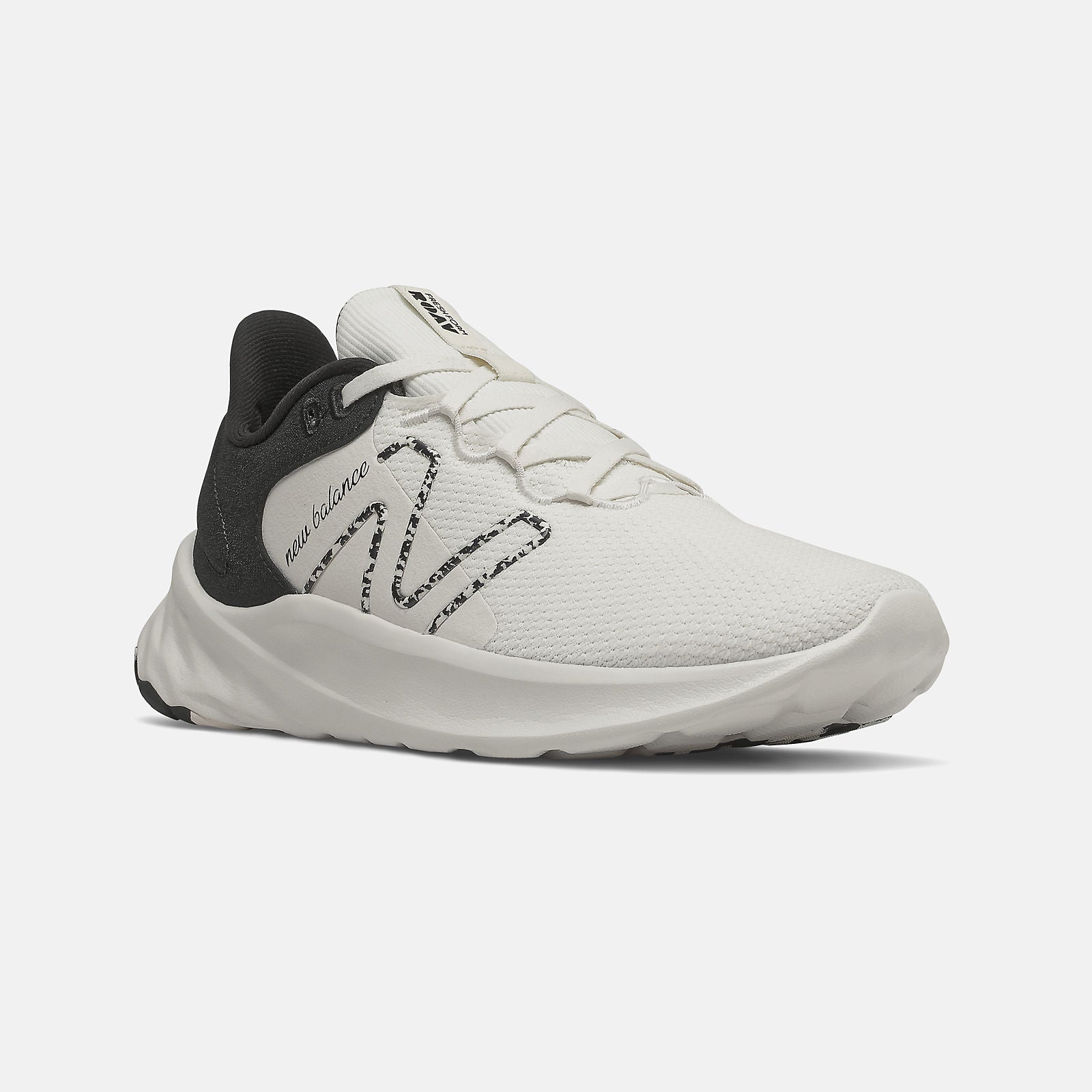 Sea Salt/White WROAVV2 | New Balance Shoes